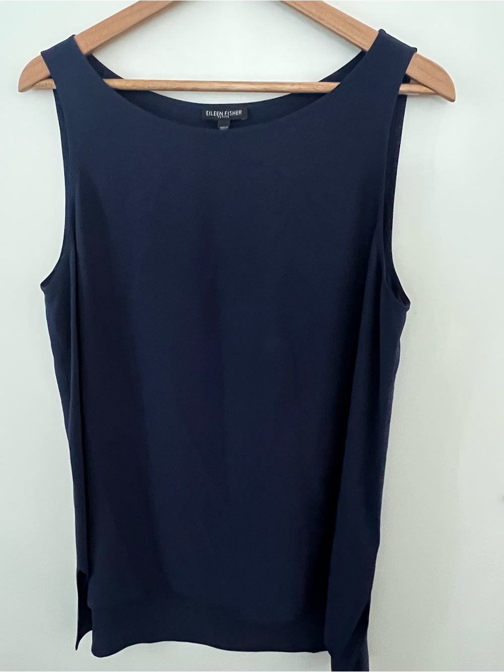 EILEEN FISHER Navy Round-Neck Sleeveless Shell 100% Silk